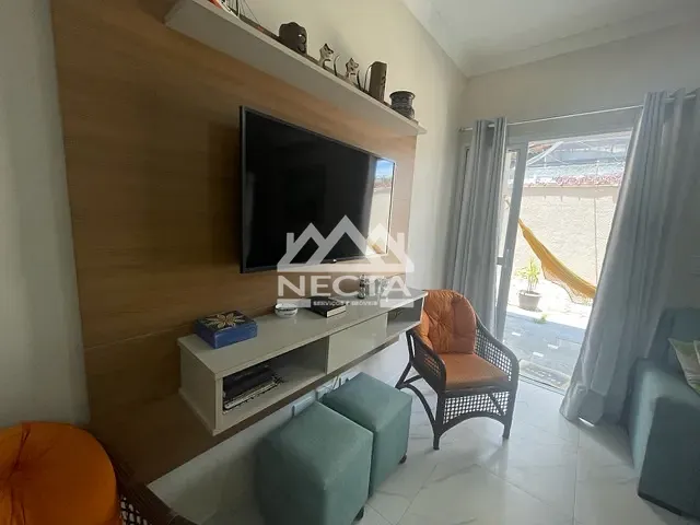 Casa com 77m² 2 quartos e 1 banheiro, à venda, no bairro Massaguaçu em Caraguatatuba