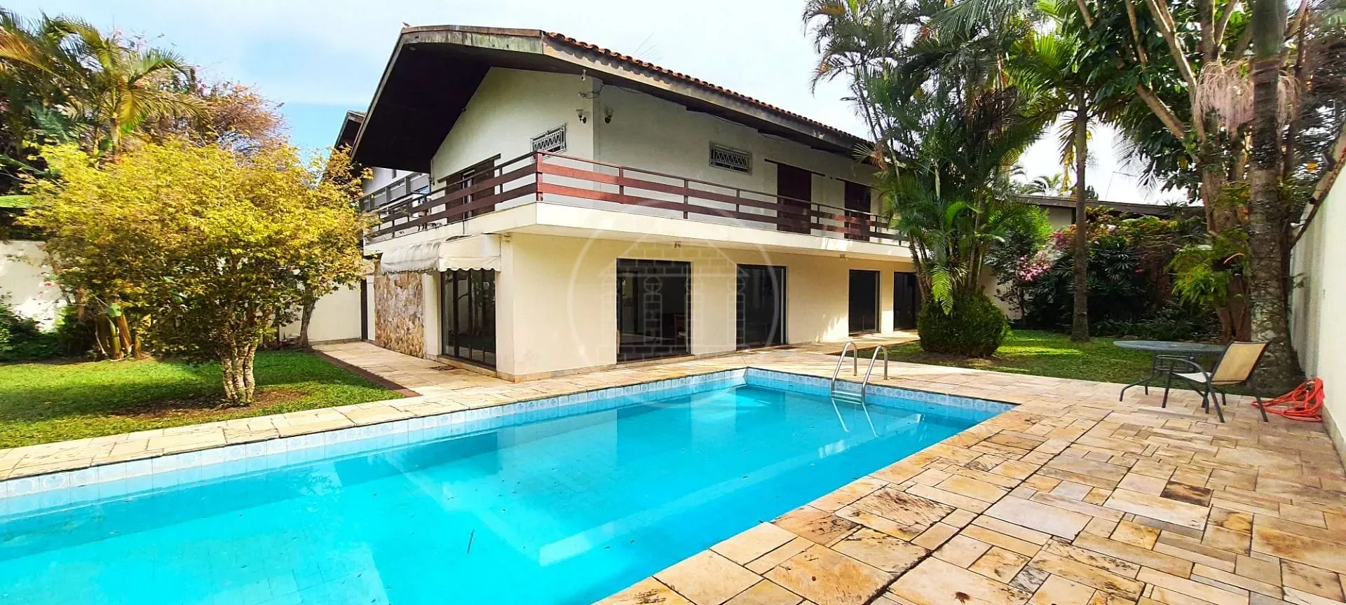 Casa, 4 quartos, 600 m² - Foto 1