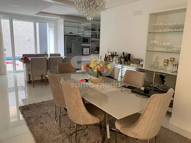 Casa com 400m² 3 quartos e 2 banheiros, à venda, no bairro Passo dos Fortes em Chapecó