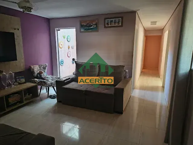 Casa com 170m² 3 quartos e 2 banheiros, à venda, no bairro Conjunto Habitacional José Saran em Araçatuba