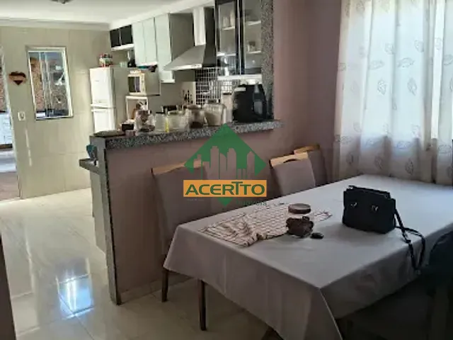 Casa com 170m² 3 quartos e 2 banheiros, à venda, no bairro Conjunto Habitacional José Saran em Araçatuba