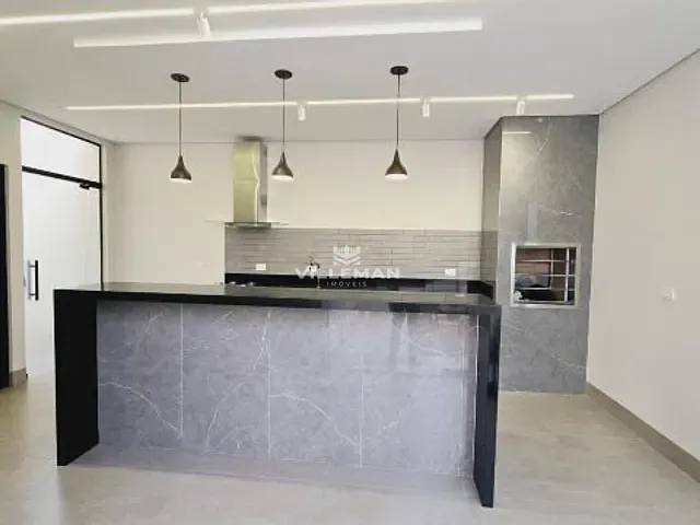 Casa 3 quartos e 3 banheiros, à venda, no bairro Jardim Munique em Maringá
