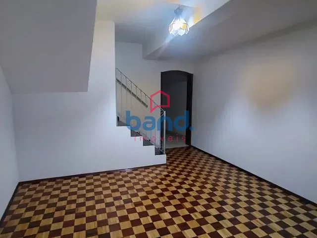 Casa 3 quartos e 1 banheiro, para alugar, no bairro Centro em Porto Feliz