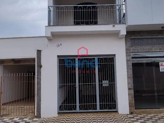 Casa 3 quartos e 1 banheiro, para alugar, no bairro Centro em Porto Feliz