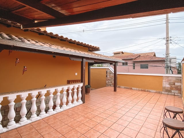 Foto do Casa - Casa Colonial 3 Pavimentos, 3 Quartos sendo 1 suíte, 3 Vagas, Área Gourmet e Sistema de Segurança, Bairro Canaã, Belo Horizonte, MG | Deltalar Imóveis