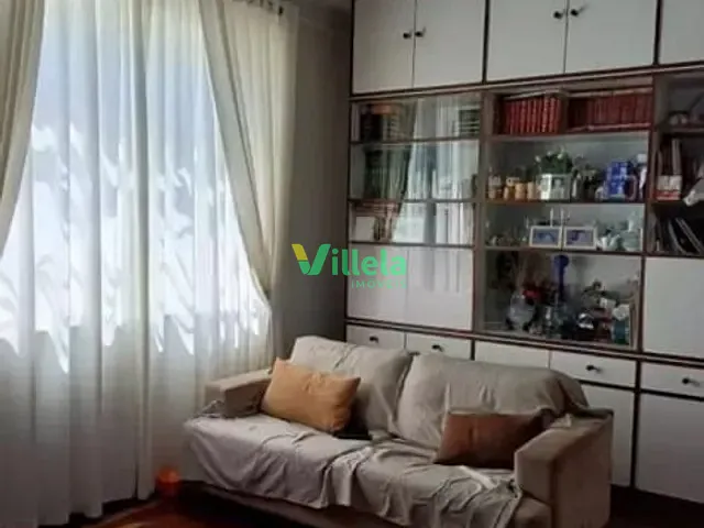 Casa com 403m² 3 quartos e 3 banheiros, à venda, no bairro Centro em Mogi das Cruzes