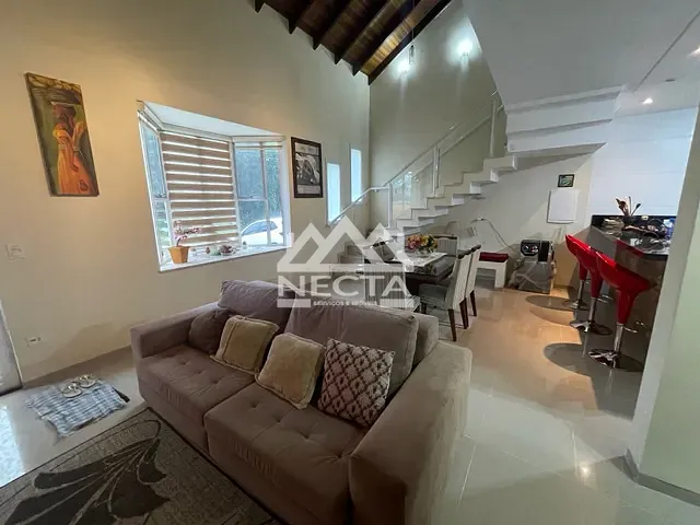 Casa com 380m² 3 quartos e 3 banheiros, à venda, no bairro Mar Verde II em Caraguatatuba