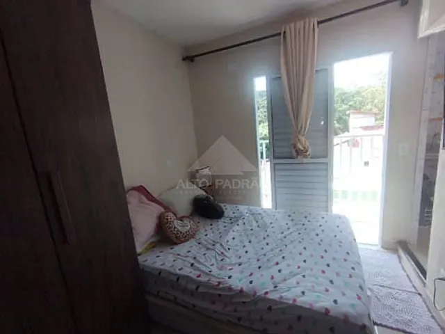 Casa com 125m² 3 quartos e 3 banheiros, à venda, no bairro Jardim Guapituba em Mauá