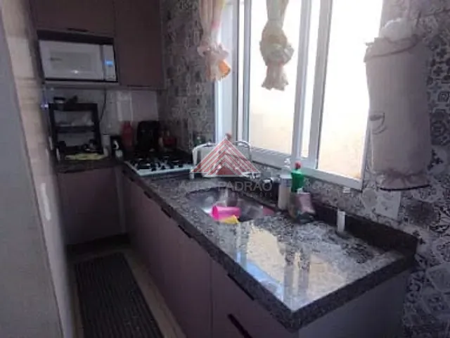 Casa com 125m² 3 quartos e 3 banheiros, à venda, no bairro Jardim Guapituba em Mauá