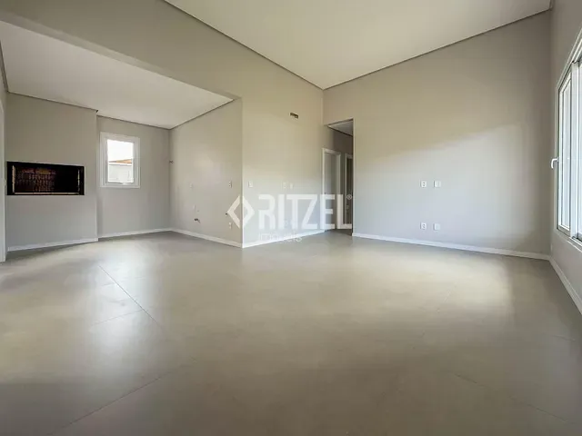 Casa 3 quartos e 2 banheiros, à venda, no bairro Industral em Dois Irmãos