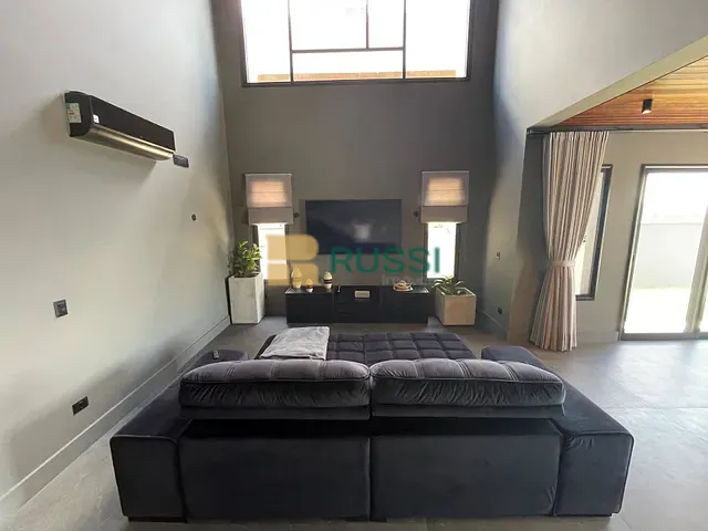 Casa 4 quartos e 6 banheiros, à venda, no bairro Condomínio Residencial Jaguary em São José dos Campos