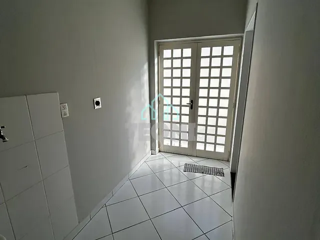 Casa 3 quartos e 2 banheiros, à venda, no bairro Campos Elíseos em Taubaté