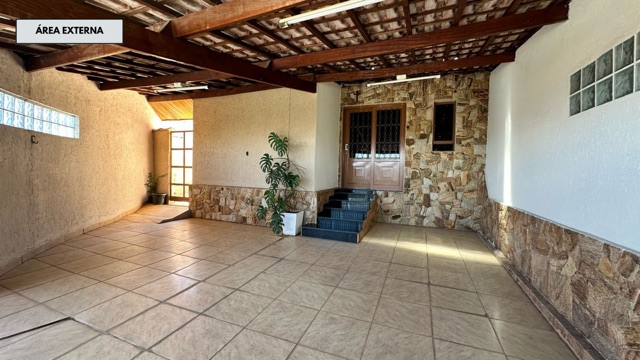 Casa à Venda em Cidade Jardim, Taubaté SP