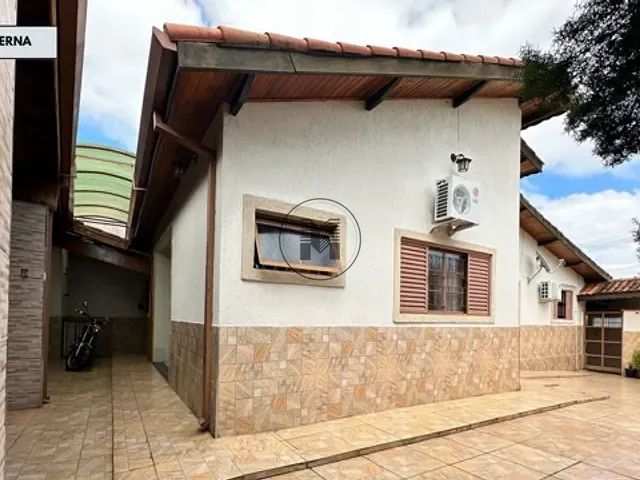 Casa 3 quartos e 3 banheiros, à venda, no bairro Cidade Jardim em Taubaté