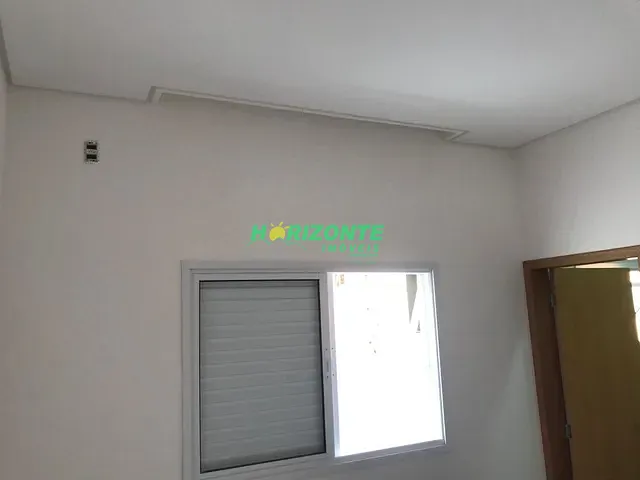 Casa com 250m² 3 quartos e 5 banheiros, à venda ou para alugar, no bairro Caçapava Velha em Caçapava
