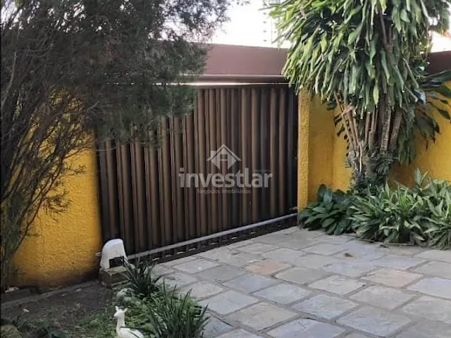 Casa com 420m² 5 quartos e 2 banheiros, à venda, no bairro Jardim Tavares em Campina Grande