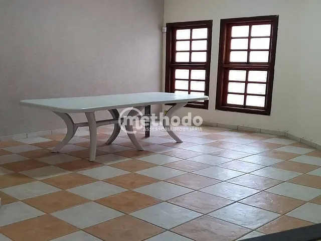 Casa com 510m² 5 quartos e 4 banheiros, à venda, no bairro Vila Campos Sales em Campinas