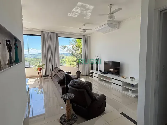 Casa com 450m² 5 quartos e 7 banheiros, à venda, no bairro Condomínio Residencial Jaguary em São José dos Campos
