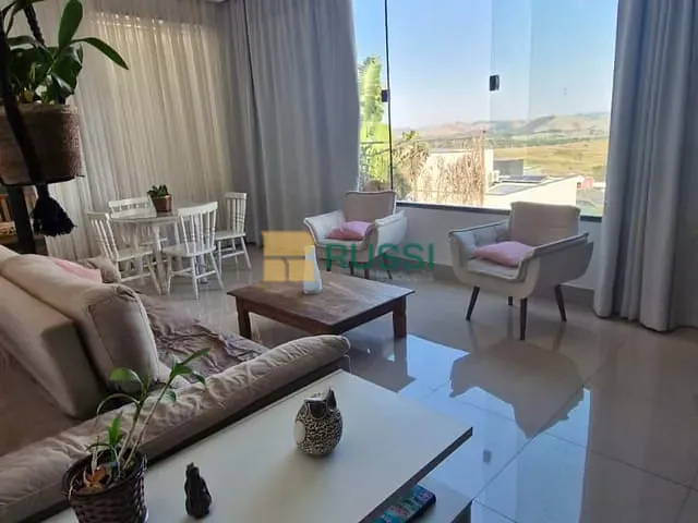 Casa com 450m² 5 quartos e 7 banheiros, à venda, no bairro Condomínio Residencial Jaguary em São José dos Campos