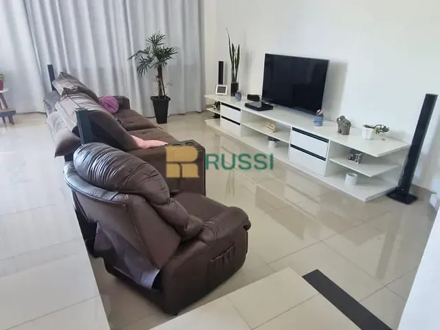Casa com 450m² 5 quartos e 7 banheiros, à venda, no bairro Condomínio Residencial Jaguary em São José dos Campos