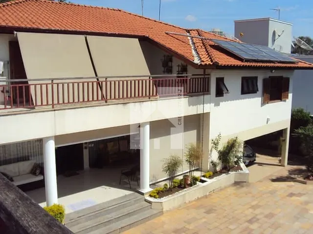 Casa com 744m² 4 quartos e 5 banheiros, à venda, no bairro Jardim Brasil em Jundiaí