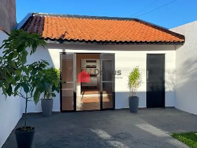Casa com 120m² 2 quartos e 1 banheiro, à venda, no bairro Jardim Mantovani em Tatuí