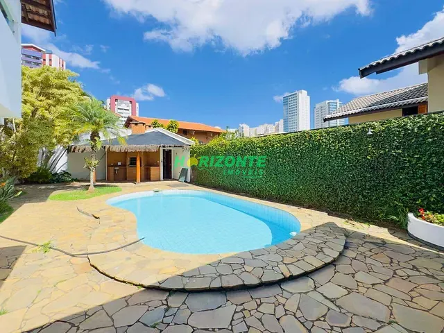 Casa com 580m² 4 quartos e 6 banheiros, à venda, no bairro Condomínio Bosque Imperial em São José dos Campos