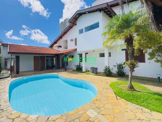 Casa com 580m² 4 quartos e 6 banheiros, à venda, no bairro Condomínio Bosque Imperial em São José dos Campos