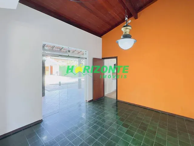 Casa com 580m² 4 quartos e 6 banheiros, à venda, no bairro Condomínio Bosque Imperial em São José dos Campos