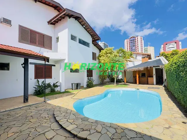 Casa com 580m² 4 quartos e 6 banheiros, à venda, no bairro Condomínio Bosque Imperial em São José dos Campos