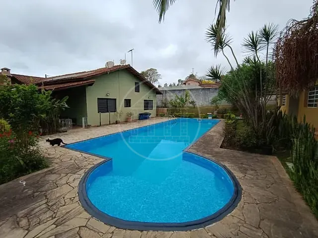 Casa com 890m² 3 quartos e 4 banheiros, à venda, no bairro Loteamento Chacara Parque Oriente em Embu-Guaçu