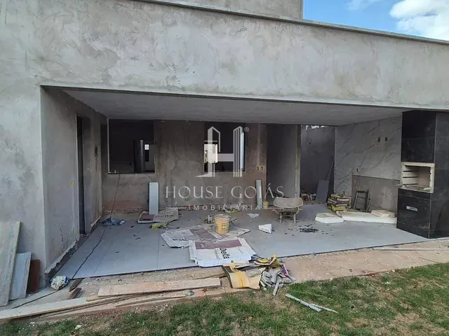 Casa com 290m² 3 quartos e 3 banheiros, à venda, no bairro Jardim América em Goiânia