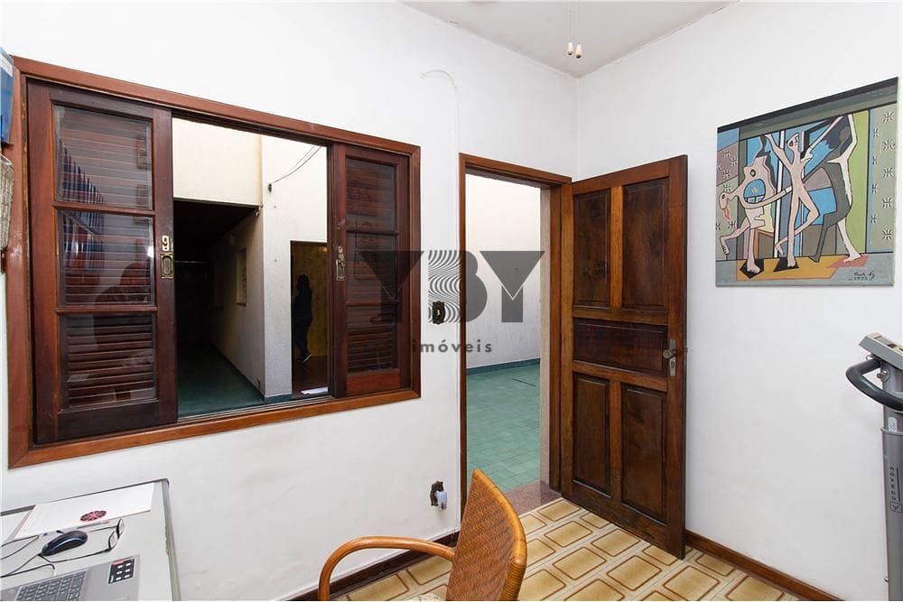 Casa à venda com 3 quartos, 205m² - Foto 2