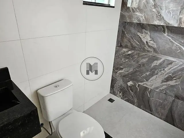 Casa 2 quartos e 1 banheiro, à venda, no bairro São Dimas em Guaratinguetá