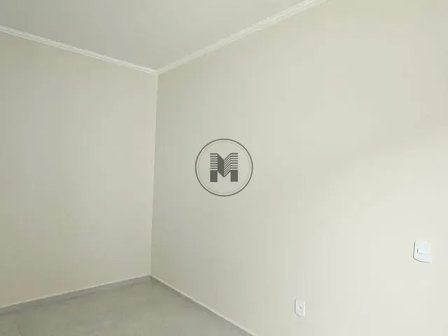 Casa 2 quartos e 1 banheiro, à venda, no bairro São Dimas em Guaratinguetá