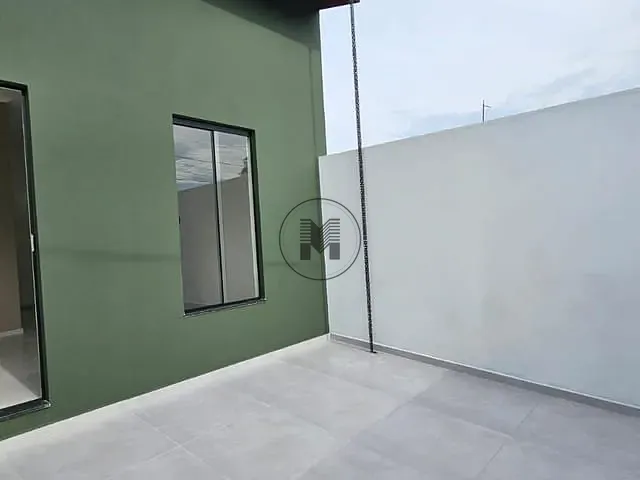 Casa 2 quartos e 1 banheiro, à venda, no bairro São Dimas em Guaratinguetá