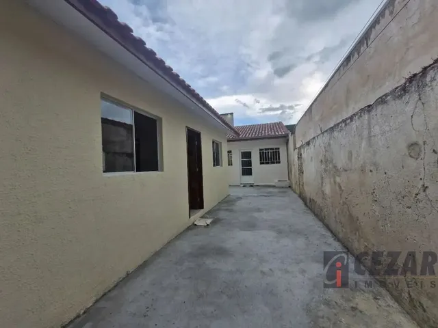Casa 2 quartos e 1 banheiro, para alugar, no bairro Bairro Alto em Curitiba