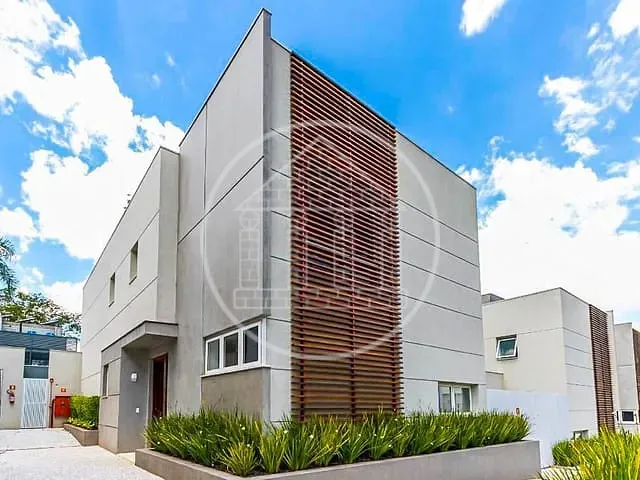 Casa com 525m², à venda, no bairro Chácara Santo Antônio em São Paulo