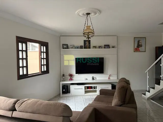 Casa 3 quartos e 5 banheiros, à venda, no bairro Urbanova IV-A em São José dos Campos