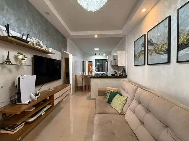 Casa 3 quartos e 2 banheiros, para alugar, no bairro Residencial Ícaro em Maringá