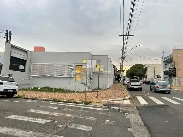 Casa com 275m², à venda, no bairro Centro em Sumaré