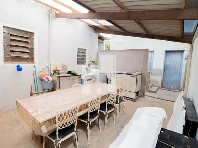 Casa com 479m² 2 quartos e 2 banheiros, à venda, no bairro Bela Vista em Jundiaí
