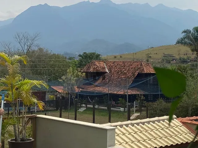 Casa 3 quartos e 2 banheiros, à venda, no bairro vale dos reis em Itatiaia