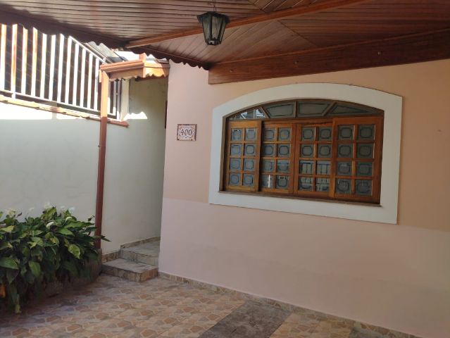 Casa com 125m² 2 quartos e 1 banheiro, à venda, no bairro Loteamento Residencial Andrade em Pindamonhangaba