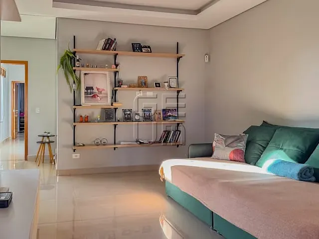 Casa com 160m² 3 quartos e 4 banheiros, à venda, no bairro Jardim Central Park em Londrina