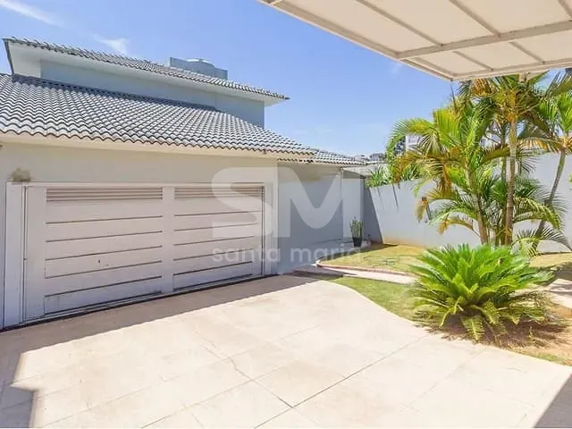 Casa com 498m² 3 quartos e 3 banheiros, à venda, no bairro Universitário em Chapecó