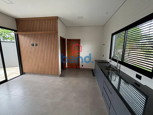 Casa 3 quartos e 5 banheiros, à venda, no bairro Portal Ville Flamboyant em Porto Feliz