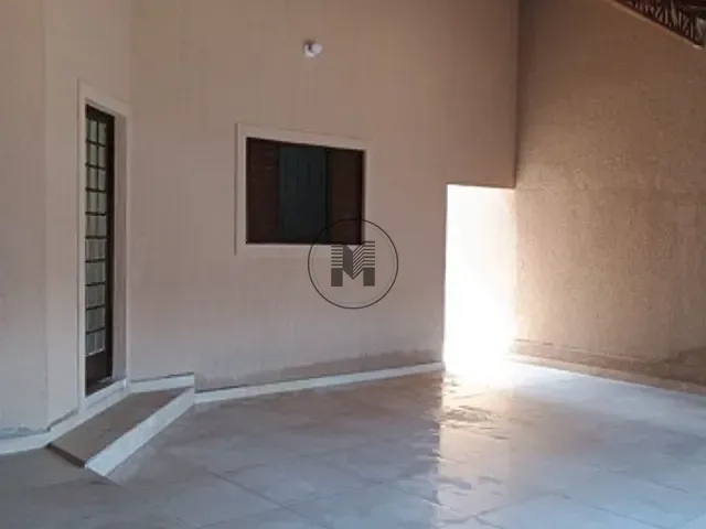 Casa 2 quartos e 2 banheiros, à venda, no bairro Jardim Santa Júlia em São José dos Campos