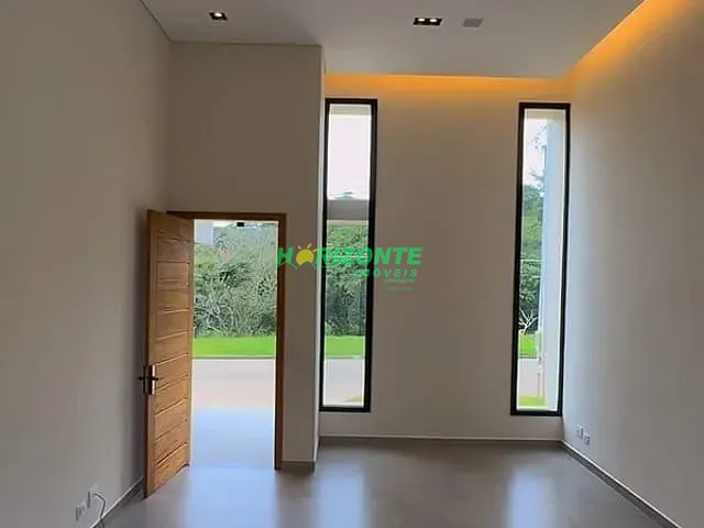 Casa com 300m² 3 quartos e 3 banheiros, à venda, no bairro Bairro do Grama em Caçapava