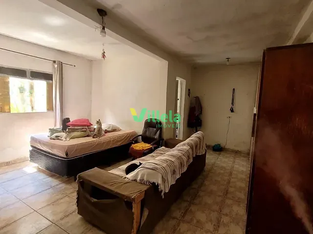 Casa com 358m² 3 quartos e 2 banheiros, à venda, no bairro Parque Residencial Scaffid II em Itaquaquecetuba